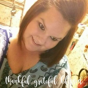 Meet your Posher, Leslie